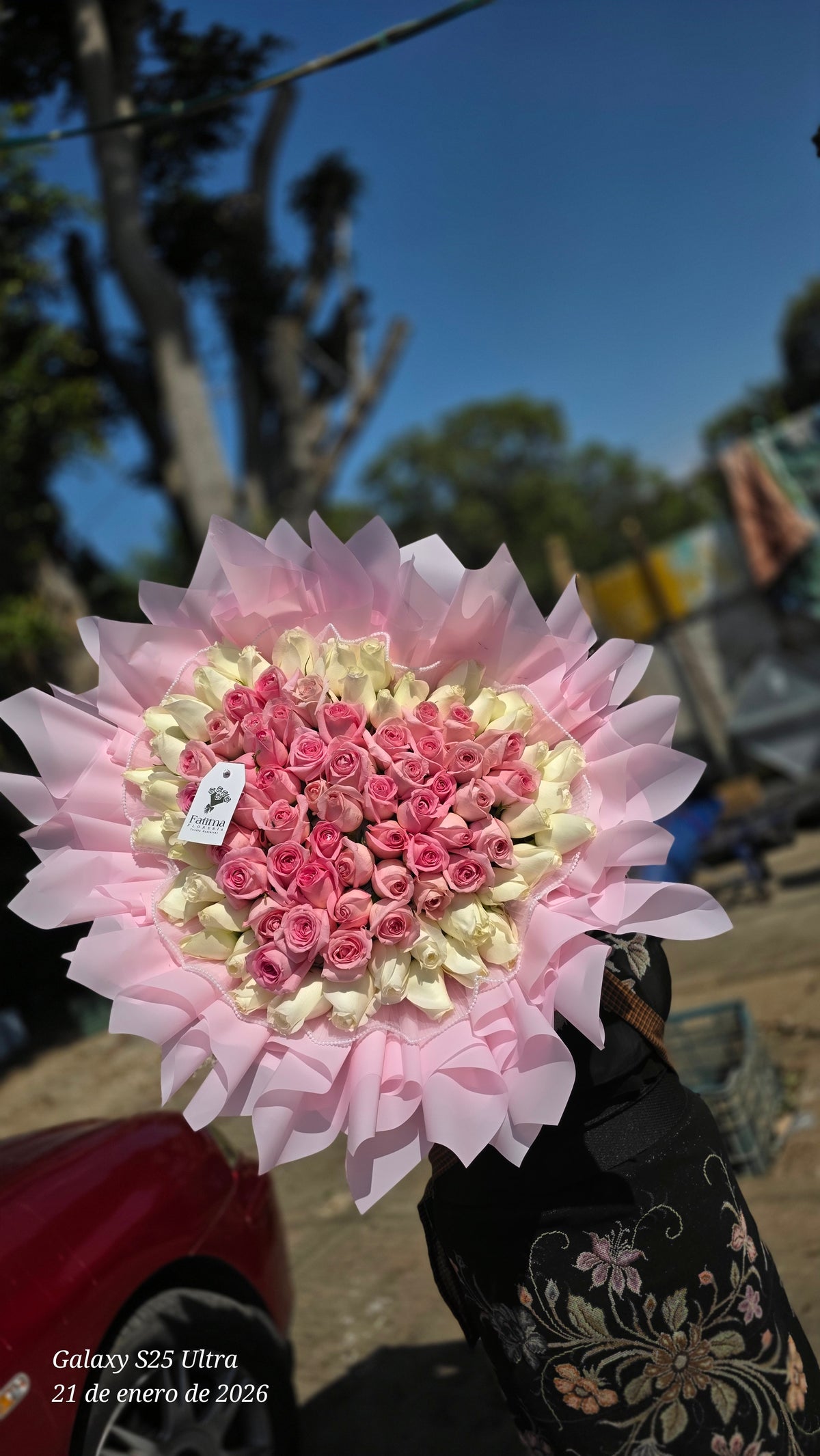 Ramo de 100 rosas