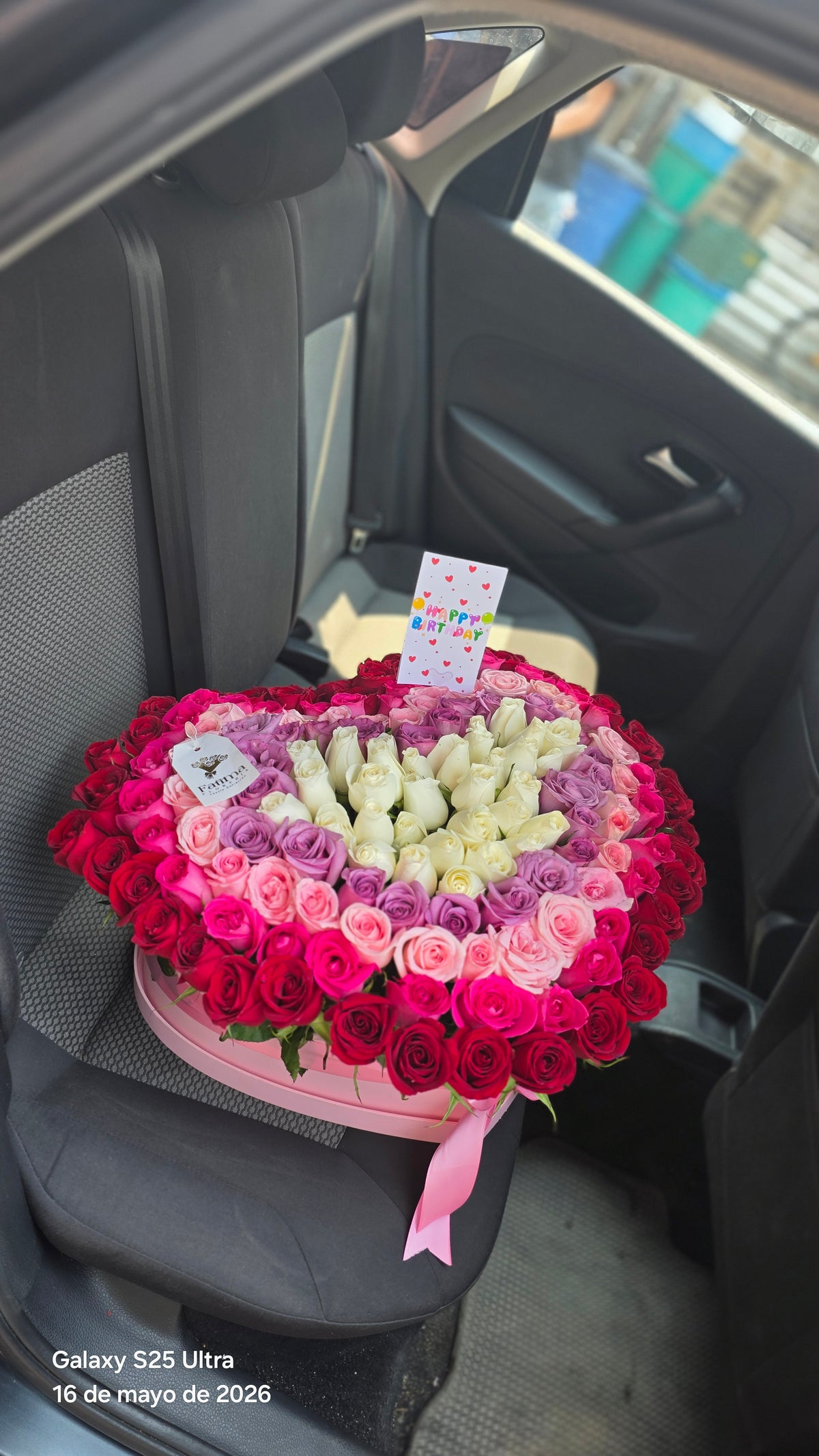 Caja de corazón de 200 rosas