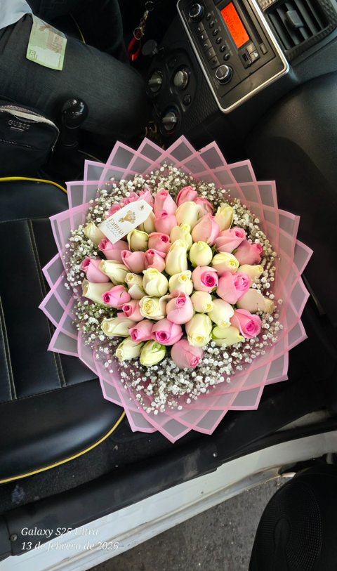 Ramo de 50 rosas